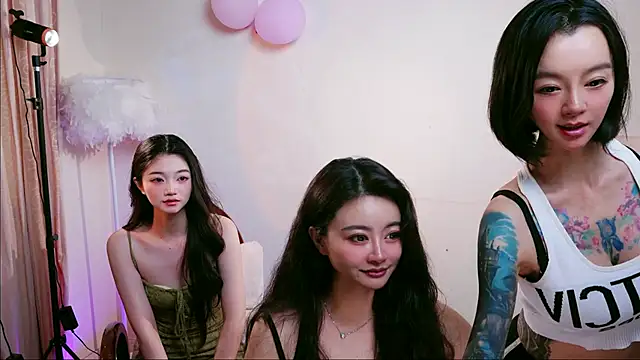 Pinnnkcat Live XXX Chat