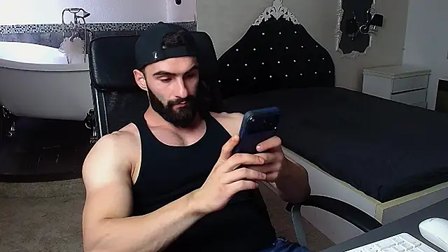 XXX chat uživo modela MicahLane