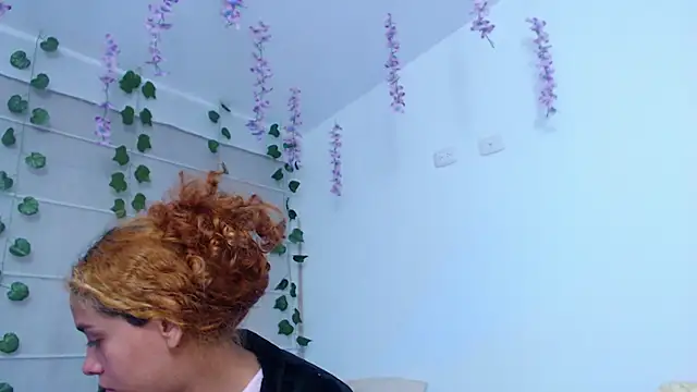 Sarabubbie Live XXX-Chat