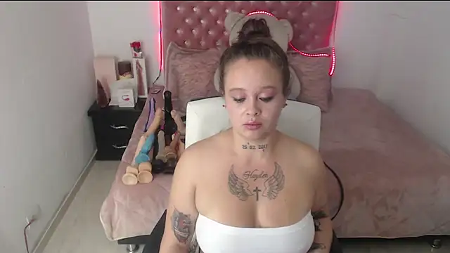 patty_squirt_ Adlı Modelin Canlı XXX Sohbeti