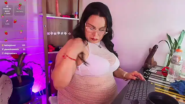 EllenaBoobs_'s Live XXX Chat
