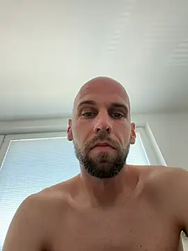 XXX chat uživo modela Oliver_outside