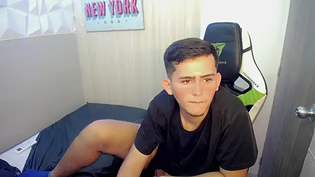 XXX chat uživo modela JaxBlue_