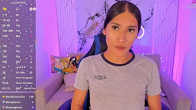 Show modela CamilaHarperr_ na web-kameri