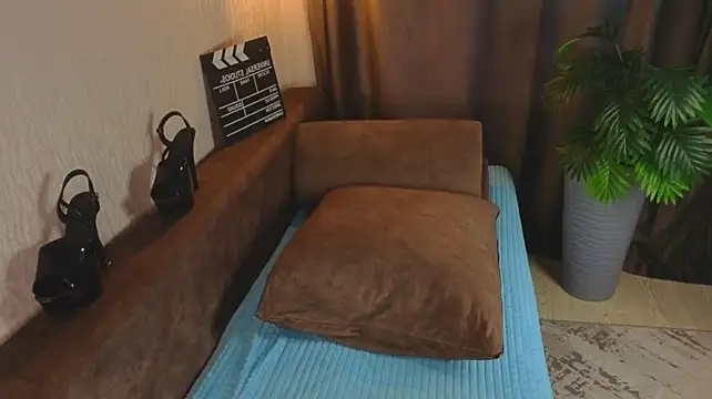 Živý XXX chat calithra