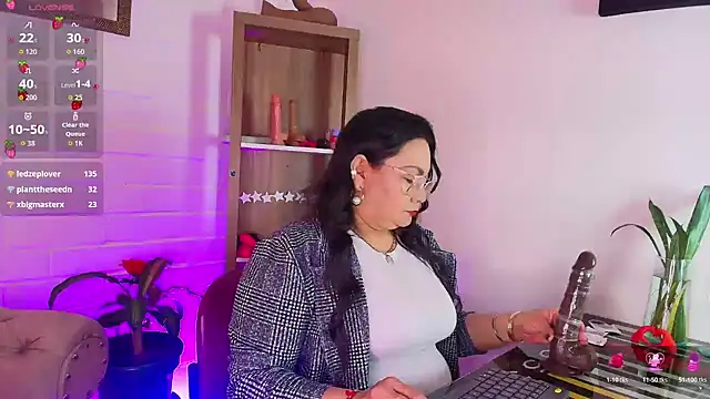 EllenaBoobs_'s Live XXX Chat