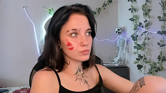 XXX chat uživo modela Elastikisss