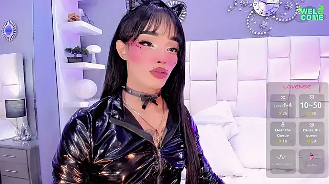 ExoticlanaDoll: онлайн-секс-чат
