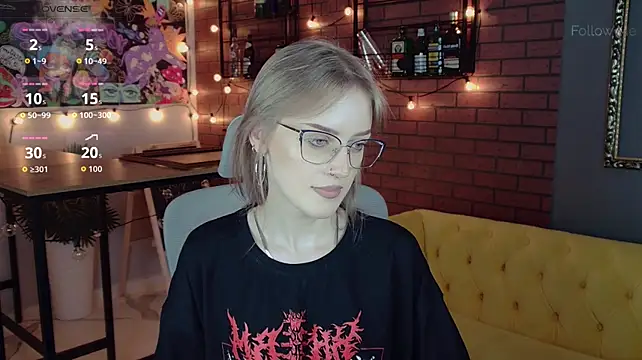 Онлайн чат XXX KiraMontoya