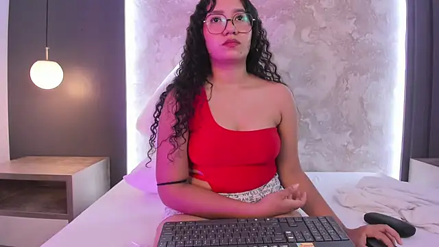 alysson_moon_'s Live XXX Chat
