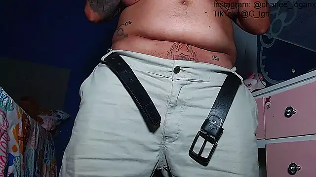 Chat +18 de Techno_420_ ao vivo
