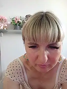 Chatroom XXX en direct de -Nefertiti-