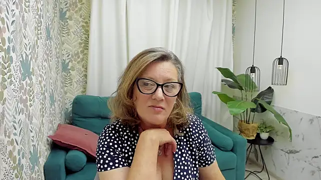 LeaPure's Live XXX Chat