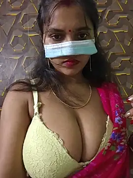 Pokazy przed kamerką – Sexy_Sonniyaa