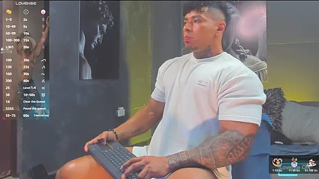 bradley_smith Pertunjukan Webcam