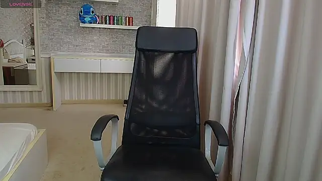 JonahShaw – Naživo XXX chat
