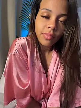 Chat +18 de Petite_Baddie ao vivo