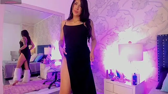 Julietta_33 Chat XXX in diretta