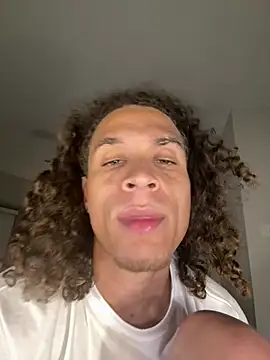 shurthingx's Webcam Show