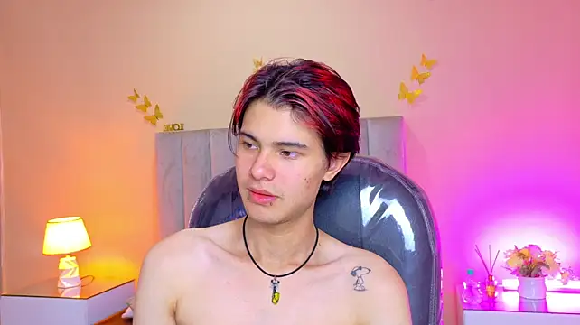 Derek_Sinn Live XXX-chat