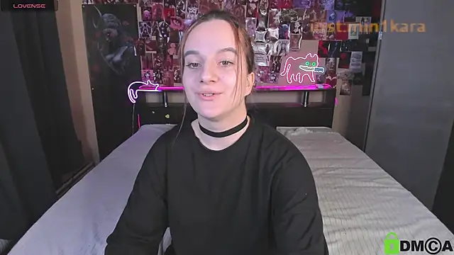 Chatroom XXX en direct de Naomi1Hinata