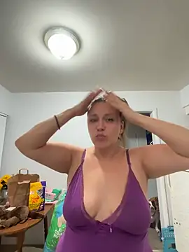 Živý XXX chat IvanaPlenty