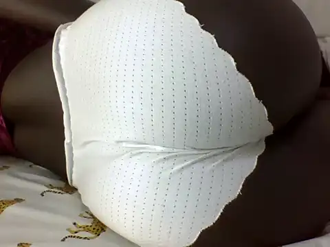 Онлайн чат XXX Sassysirenn