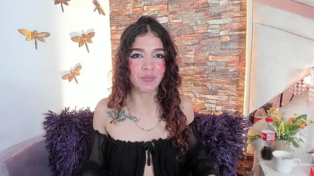 evelyn__rose1 라이브 XXX 채팅