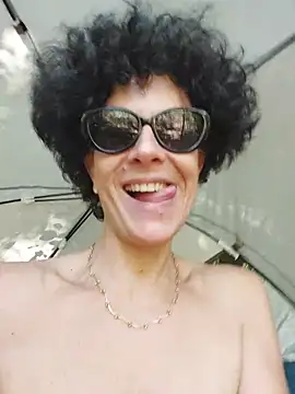 Chatroom XXX en direct de LightedWoman