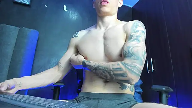 Enzo_Maserati: вебкам-шоу