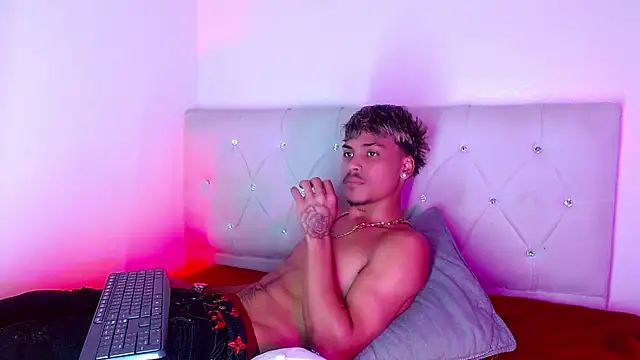 عرض كام Angel_foxc13