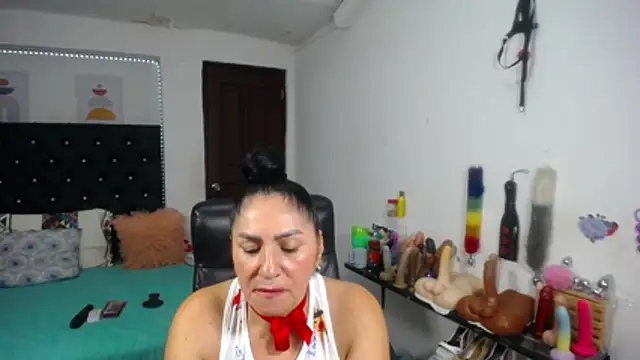 mature_bigboobs10's Live XXX Chat