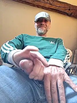 Chat +18 de eddouxxx78 ao vivo