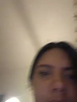 violetaluxe Adlı Modelin Canlı XXX Sohbeti