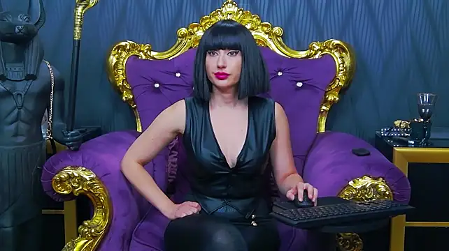 LaraMaeve's Live XXX Chat