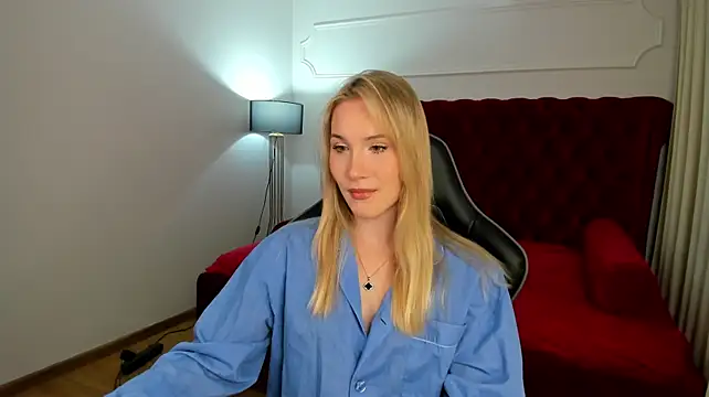 ElaraVoltage Obrolan Langsung XXX