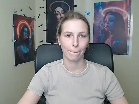 StrangerGi Chat XXX in diretta