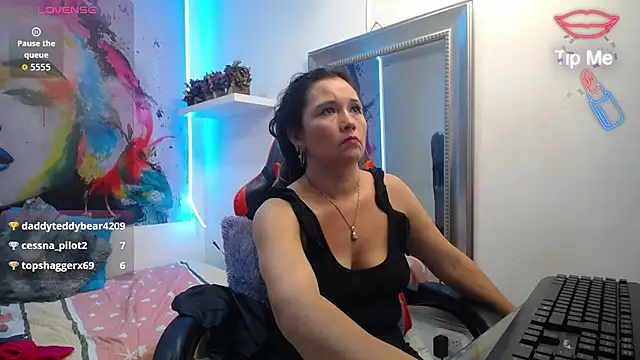 noelia_milf19 Live XXX-Chat