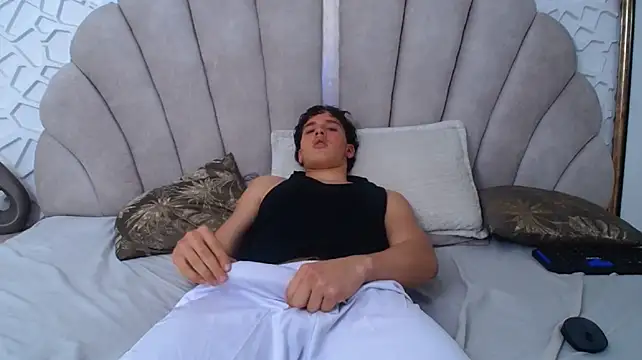 SEXYBOY_VC Chat XXX in diretta