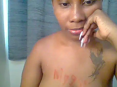 XXX chat uživo modela Sexie_sugar