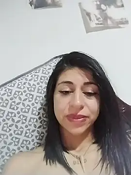 arianna_rouse_ Adlı Modelin Canlı XXX Sohbeti