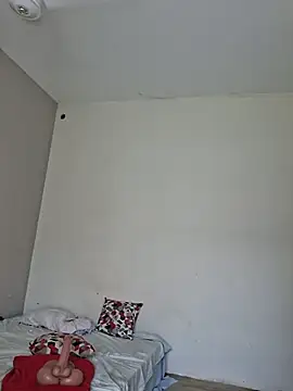 XXX chat uživo modela Kamdollie