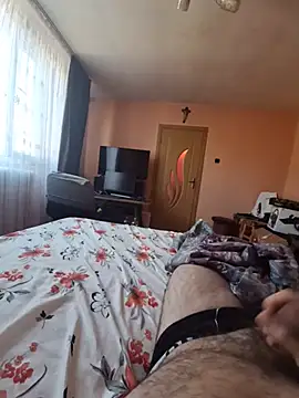 StrictBobby élő XXX-chatje
