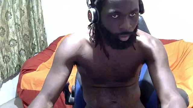 Show modela Darkkras na web-kameri