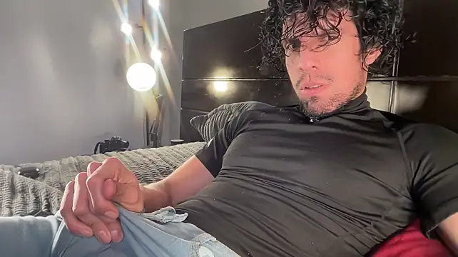 צ'אט XXX בשידור חי של beranco19