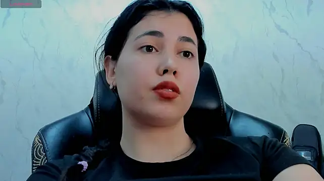 دردشة Diara_1an الجنسية المباشرة