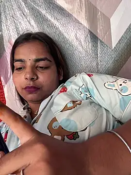 Chat +18 de Aayra_Joshi ao vivo