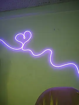 Chat +18 de FrancheskaDior ao vivo