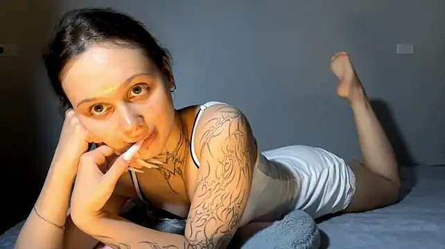 SalinaRoback's Live XXX Chat