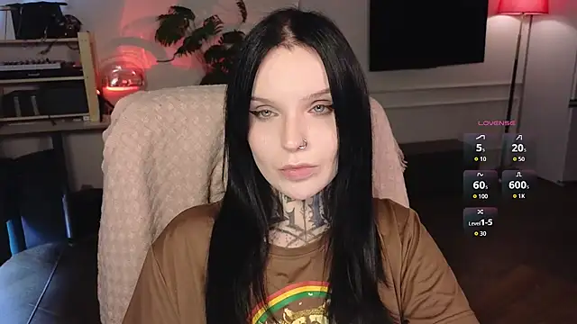 XXX chat uživo modela ATOMIC-KETCHUP